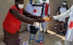 Tchad - Covid-19 : à Adde, zone frontalière du Soudan, la Croix Rouge remet du matériel sanitaire