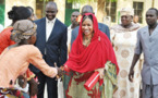 Tchad : « SOS Village d’enfants » reçoit 200 kits scolaires de la Première Dame