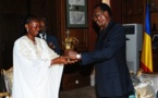 Tchad : Déby reçoit l'artiste Mounira Mitchala