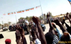 Tchad : des étudiants scandent "bourse" au passage du président à Abéché