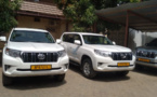 Tchad : l'UNFPA remet un don de véhicules au ministère de l'Économie et au Parlement