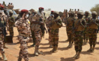Niger : le président du CMT auprès des soldats tchadiens en opération