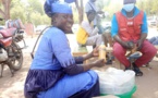 Tchad : diplômée et mère de 3 enfants, Ellen vend du jus de gingembre pour survivre