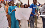Tchad : des étudiants manifestent à Mao pour leur bus de transport 