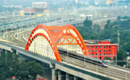 Asia's largest passenger railway hub put into operation in Beijing