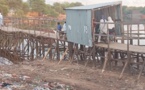 Tchad : face à la saison des pluies, les ponts en bois se multiplient à N'Djamena