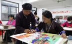 Village in Hunan province brings prosperity to farmers by developing featured painting industry