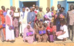 Tchad : le chef traditionnel de Sarh urbain offre des pagnes aux femmes journalistes