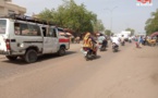 Tchad : il prétend avoir perdu 190.000 Fcfa dans un minibus, tous les passagers conduits au commissariat​