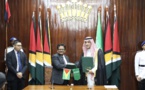 Guyane : le Fonds saoudien pour le développement signe deux accords de prêt d'une valeur de 150 millions $