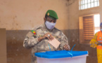 Mali : le colonel Assimi Goïta accomplit son devoir citoyen pour le référendum constitutionnel