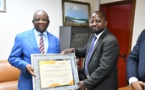 Cameroun : le ministre du Commerce primé par les Awards de l’Avenir