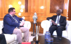 Gabon-Suisse : le PM Ndong Sima reçoit l’ambassadeur Chasper Sarott