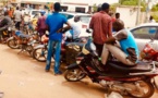 Tchad : la cherté du prix du carburant paralyse les activités des moto-taximans à Mongo