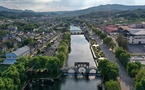 China actively works with other countries to build clean, beautiful world