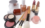 Tchad : le maquillage, entre art de la beauté et dangers méconnus