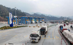 Smart border port keeps China-Vietnam trade flowing nonstop