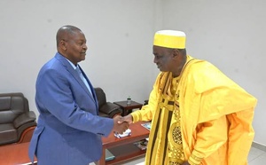 RCA : Le Président Touadéra rencontre les chefs traditionnels de Niem Yelewa suite à la dissolution des groupes armés