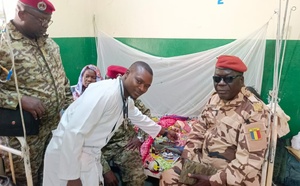La Force mixte Tchad–RCA vient en aide à Mme Fatimé Atome, mère de triplés abandonnés