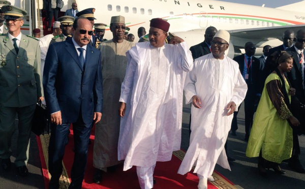 Mali : Idriss Déby va s'entretenir avec le Président français Emmanuel Macron