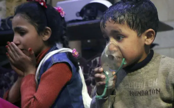 Syrie : l'attaque chimique aurait été mise en scène par Londres, révèle Moscou