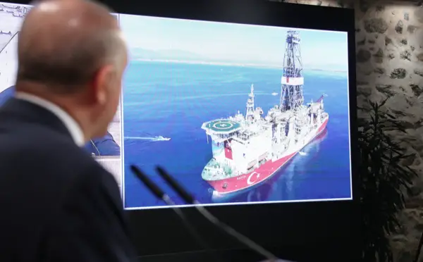 Turquie : Erdogan annonce une grande découverte de gaz naturel en mer Noire