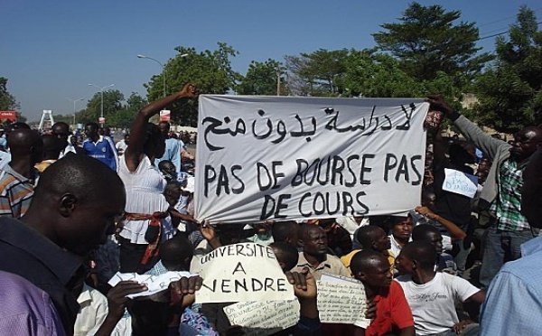 Bourses d'exemptions des droits de scolarité du Gouvernement du Québec, le Tchad, grand absent (Fadoul Souleyman Tidjani)