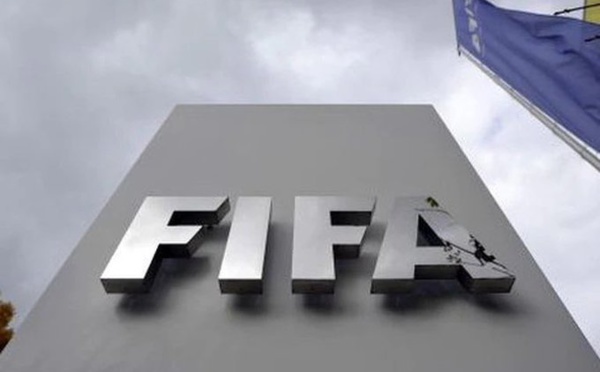 Football : la FIFA coupe court aux rumeurs sur la modification des règles des matchs