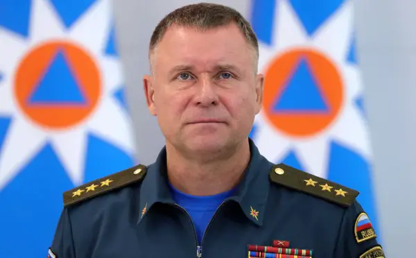 Russie : le ministre des situations d’urgence meurt en sauvant la vie d'une personne