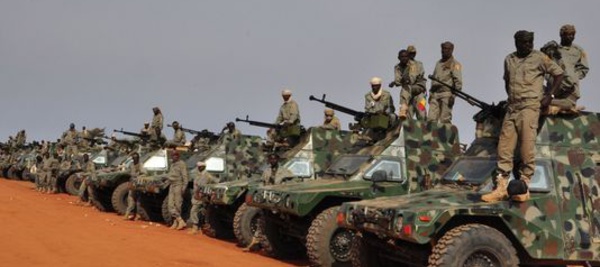 Le Tchad menace de retirer ses troupes du Mali