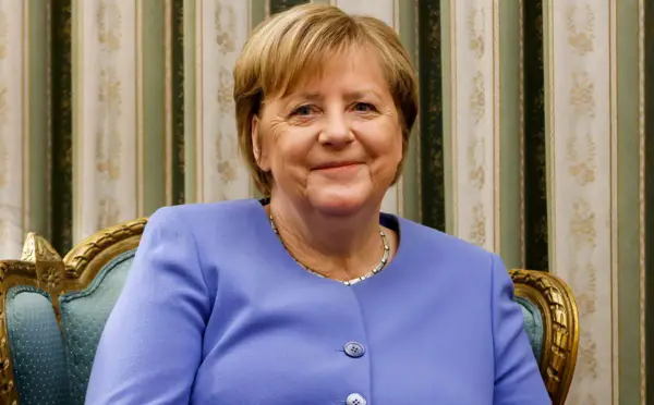 Angela Merkel reçoit le Prix Félix Houphouët-Boigny – UNESCO pour la recherche de la paix 2022