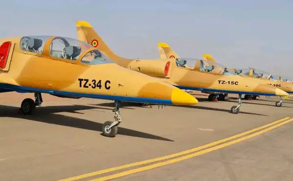 Mali : réception de nouveaux appareils de guerre de la Russie et de la Turquie