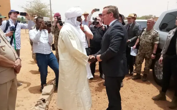 Le ministre Allemand de la Défense en visite officielle au Niger
