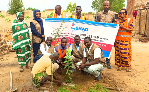 Tchad : l'ONG ASHAD sensibilise la population d'Amdourmane à travers la plantation d'arbres
