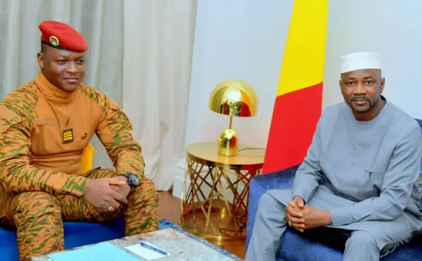 Mali-Burkina Faso : tête-à-tête entre le colonel Goïta et le capitaine Traoré à Saint Pétersbourg