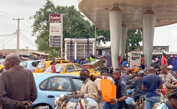 Cameroun : Le gouvernement annonce une pénurie de carburant
