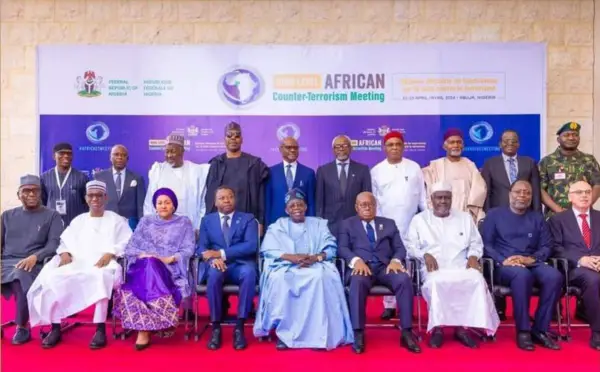 Le Nigéria accueille le Sommet africain sur le terrorisme : un nouveau cap vers une lutte plus efficace