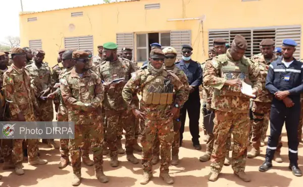 Mali : l’armée annonce la localisation d’un groupe terroriste au nord-est de Nouhoum-Peulh