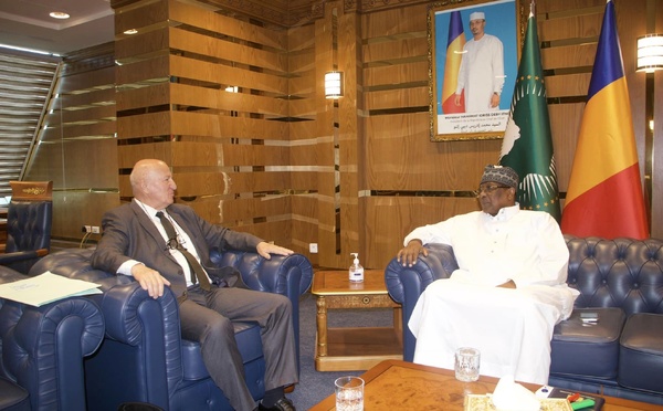 Le Tchad et la Serbie envisagent un accord en matière de défense