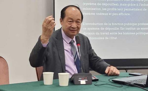 Chine : historique du processus de la démocratie à la pratique totale