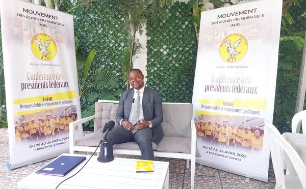 Le Président du MJP échangeant avec la presse