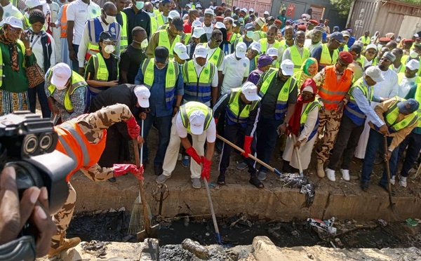N'Djamena : la commune du 7e arrondissement organise une journée de salubrité