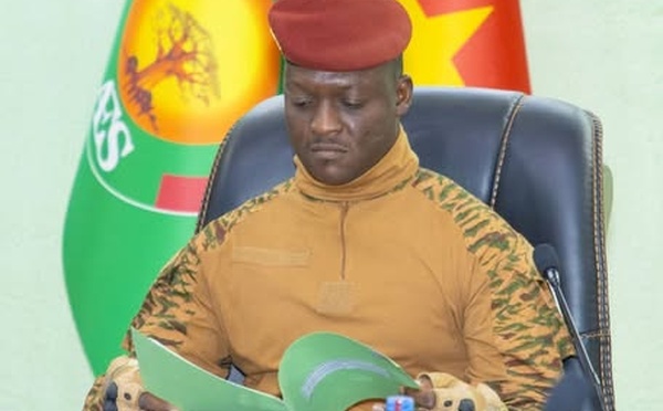 Burkina Faso : Des centaines d'enseignants communautaires intégrés à la fonction publique