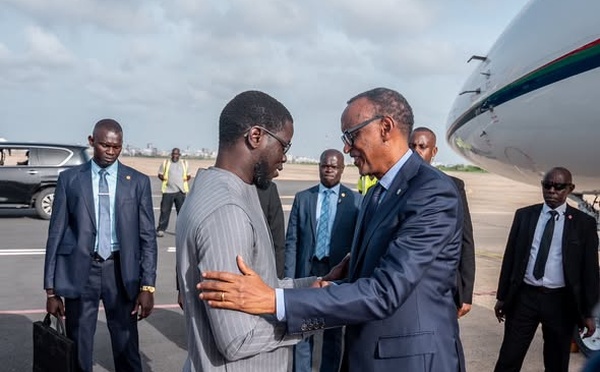 Sénégal : Le Président Paul Kagame accueilli à Dakar