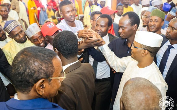 Tchad-RCA : Mahamat Idriss Deby Itno rencontre la communauté tchadienne de Bangui
