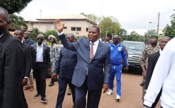 RCA : Le Président Touadéra dépose officiellement sa candidature pour le scrutin de décembre 2025