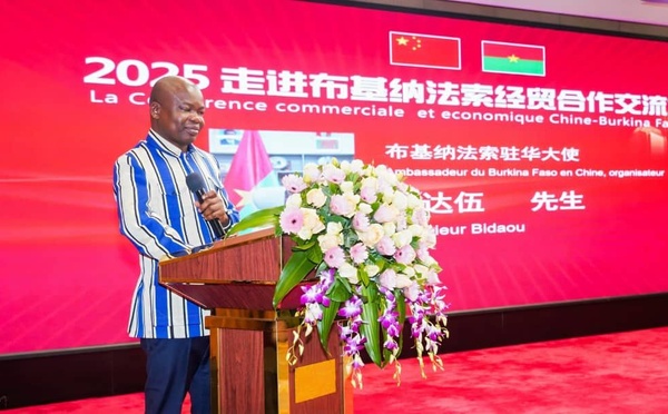 Coopération économique : le forum « entrer au Burkina Faso » mobilise des hommes d’affaires burkinabè et chinois