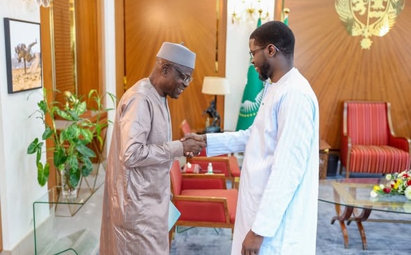 Sénégal : Le président de la République reçoit le secrétaire général de la CNTS/FC