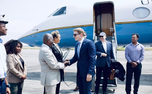 Côte d’Ivoire : Arrivée du Sous-secrétaire d'État américain Jacob Helberg pour renforcer la coopération économique