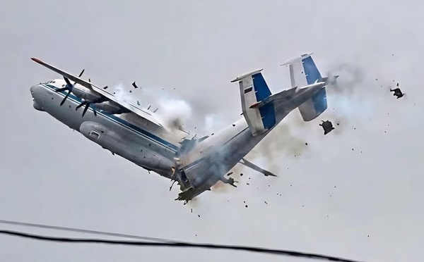 Fin d'une ère : Crash du dernier Antonov An-22 "Antei" en service en Russie
